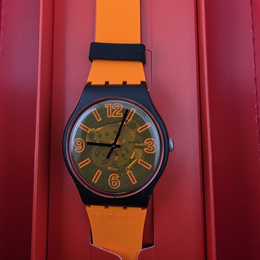 Swiss Swatch Limited New Gent SUOB164 Orangeboost 41MM Black Orange Side Strap N